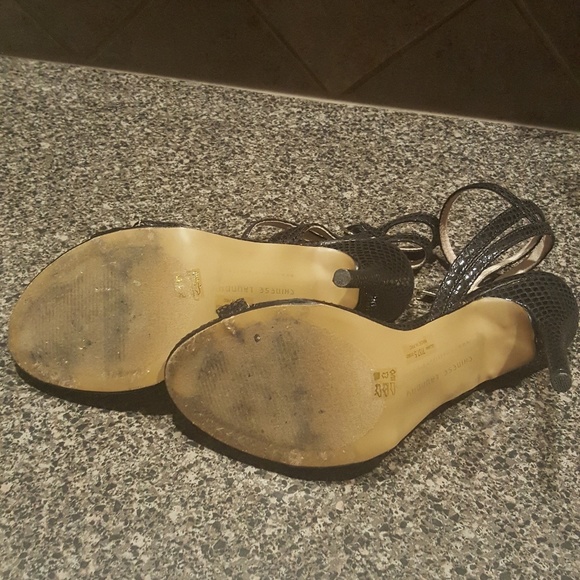 Shoes - Picture 3 of 3